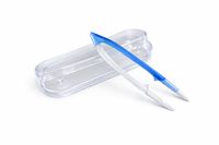 Pinzeta na kontaktné šošovky v puzdre, veľká – modro-trasparentná